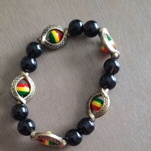 Black and Gold Beaded Bracelet.